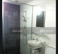 Sennett Avenue (D16), Semi-Detached #462543541